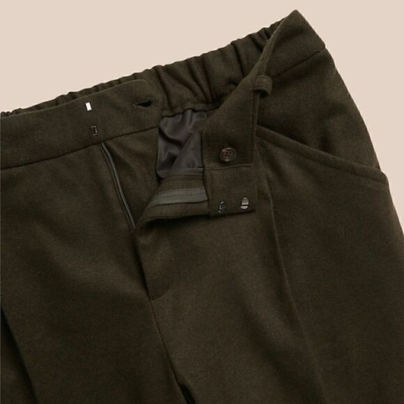 BANANA REPUBLIC Tapered Italian Wool-Blend Pant, Black, Size 10 Long - Picture 4 of 16
